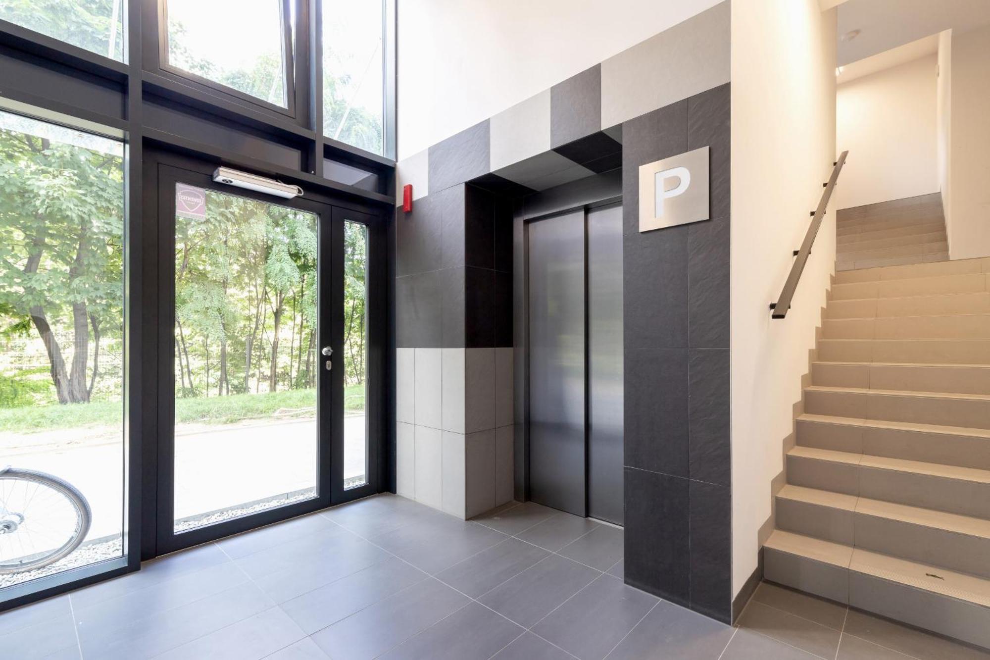 Cracow Pradnik Spacious & Family Apartment With 3 Bedroom By Renters Prestige Krasków Eksteriør bilde